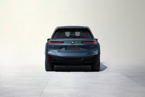 BMW iX на заказ из Китая