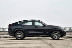 BMW X6 G06 на заказ из Китая