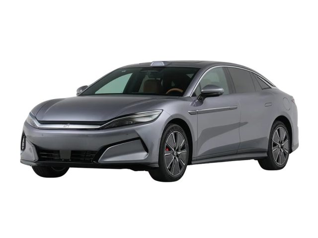 BYD Han L EV — вид спереди в три четверти