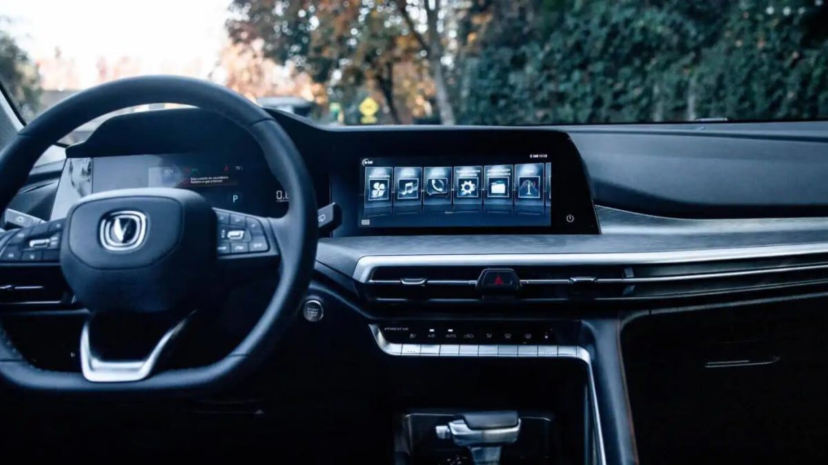 Передняя панель Changan CS35 Plus