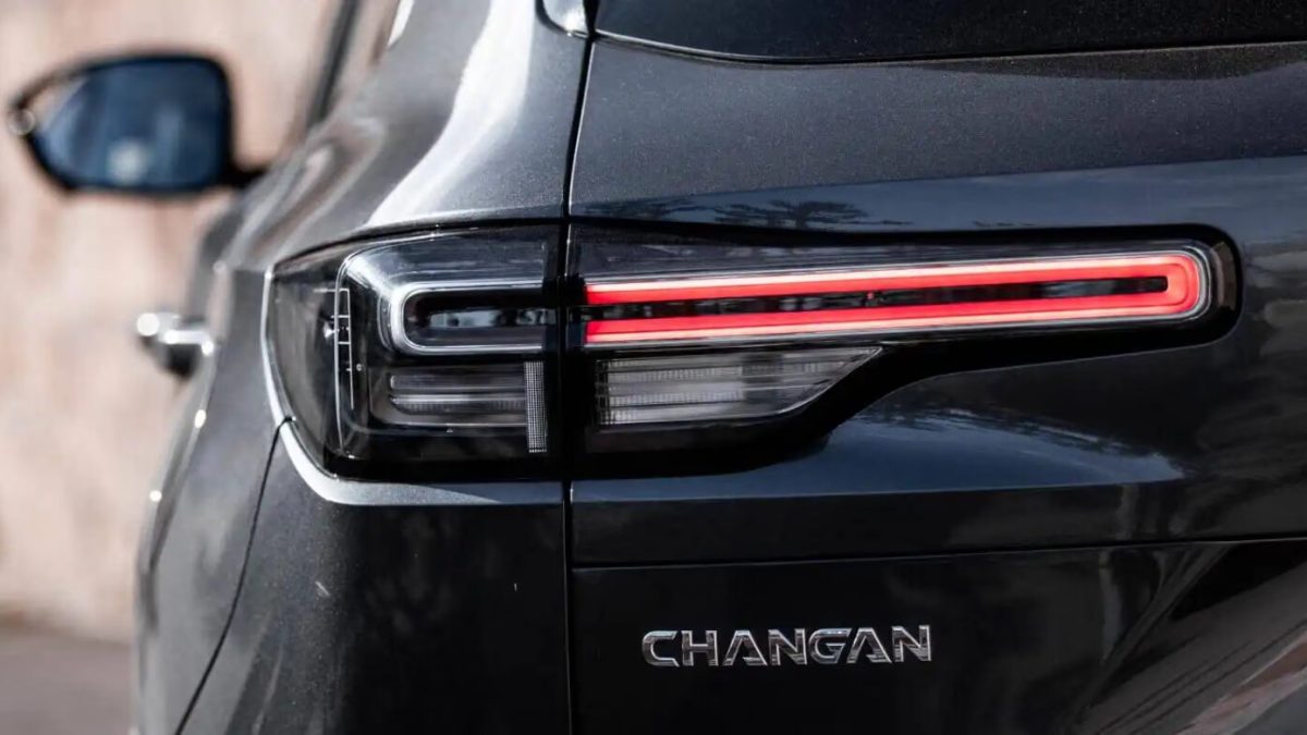 Задние фонари Changan CS55 Plus