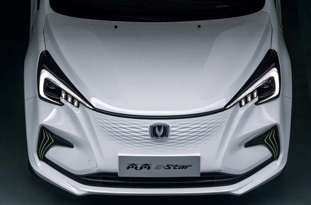 Changan E-Star — передняя оптика