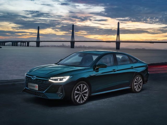 Заказать автомобиль Chery