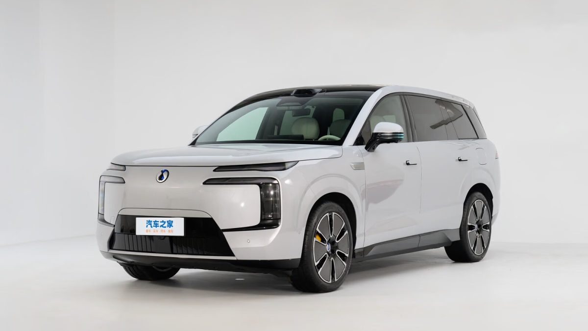 Denza N8L на заказ из Китая