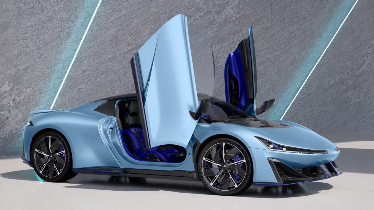 GAC Hyper SSR — профиль с поднятыми дверями