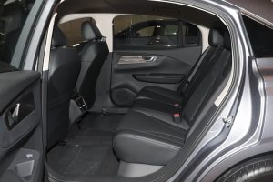 Hongqi E-QM5 на заказ из Китая