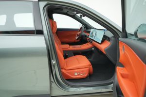 Hongqi HS6 на заказ из Китая