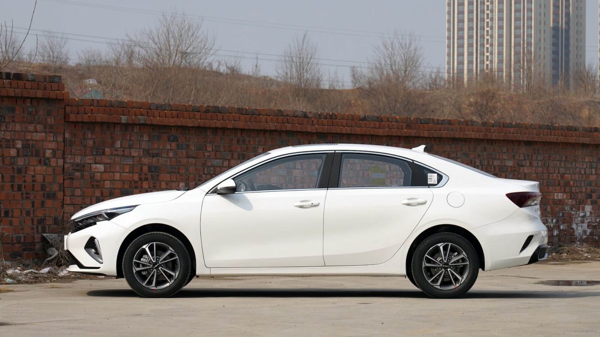 Kia K3 на заказ из Китая