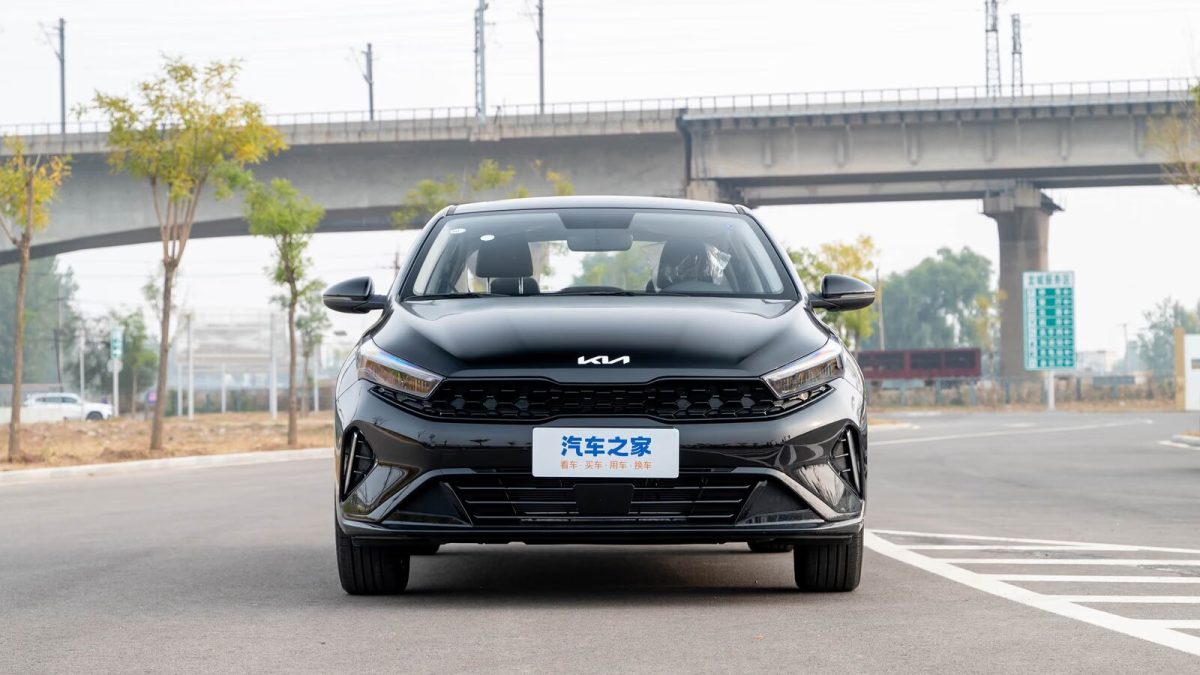 Kia K3 на заказ из Китая
