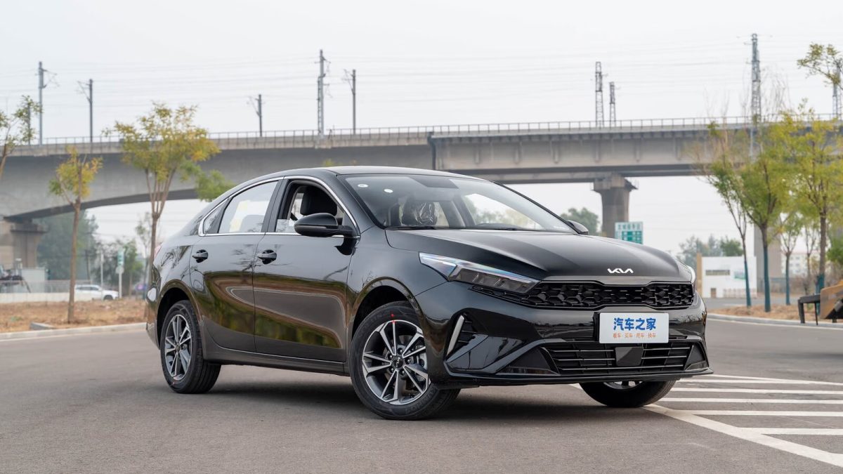 Kia K3 на заказ из Китая