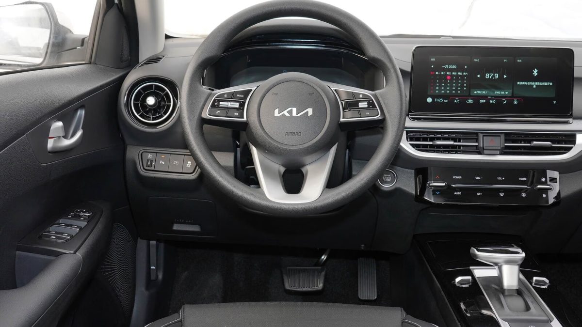 Kia K3 на заказ из Китая