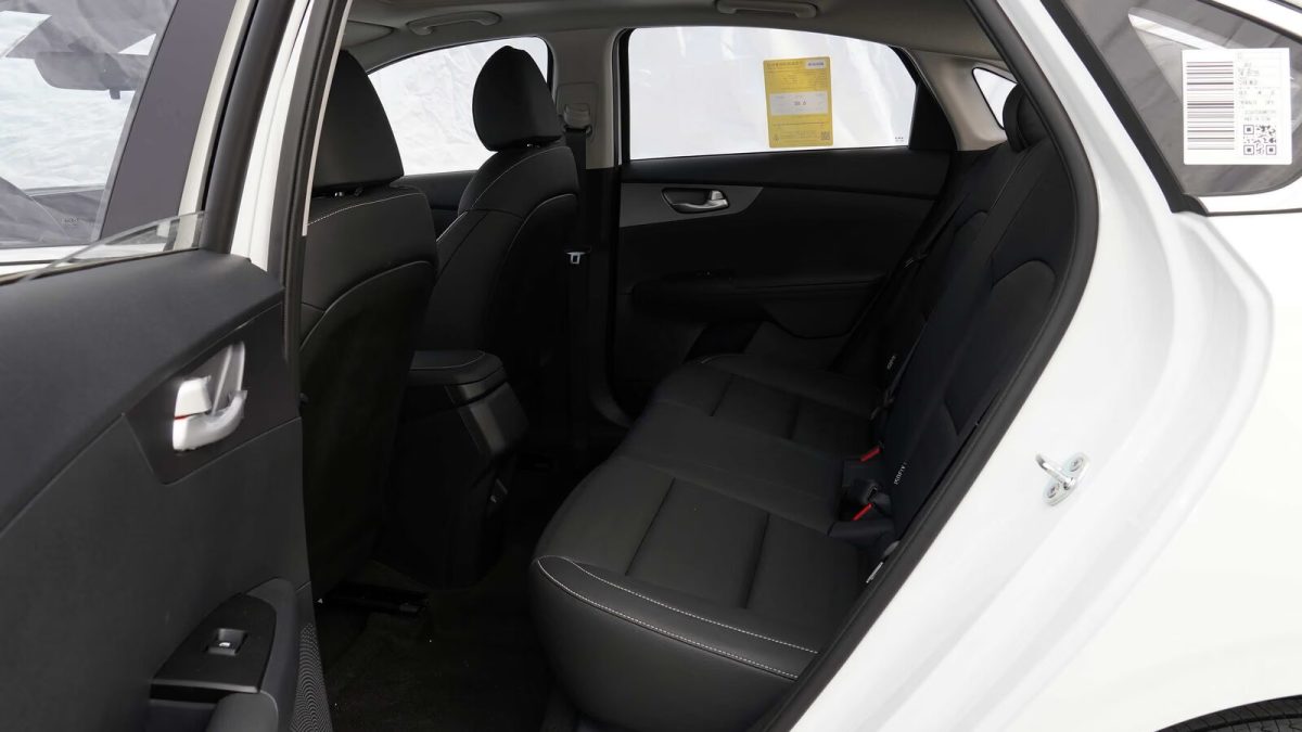 Kia K3 на заказ из Китая