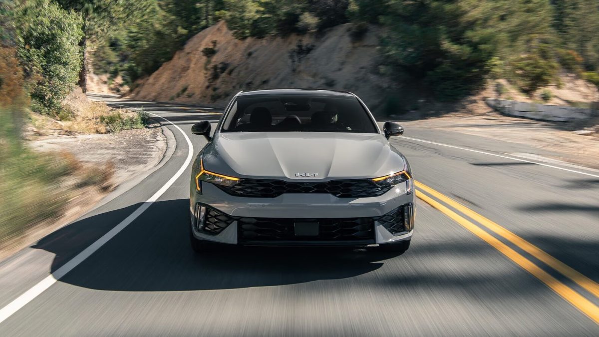 Kia K5 на заказ из Китая