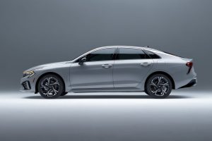 Kia K5 на заказ из Китая