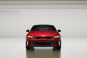 Kia K5 на заказ из Китая