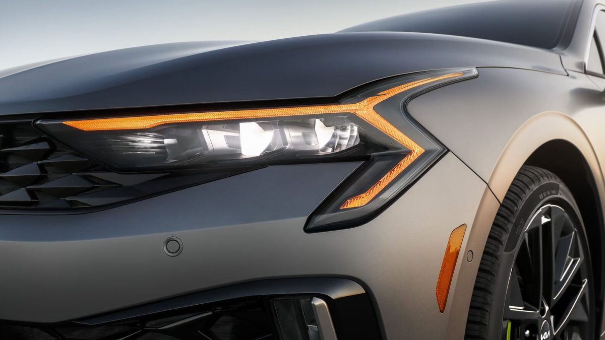 Kia K5 на заказ из Китая