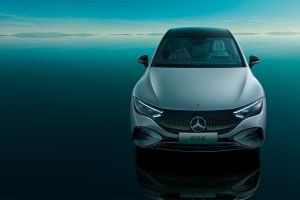 Mercedes-Benz EQE на заказ из Китая