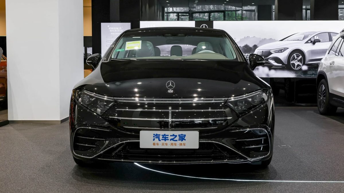 Mercedes-Benz EQS на заказ из Китая