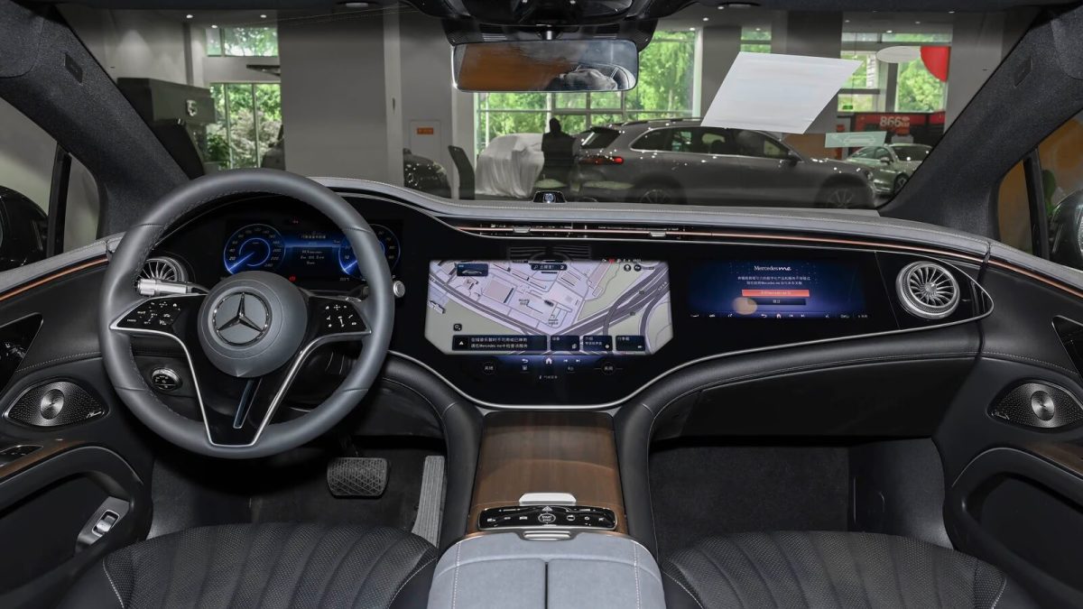 Mercedes-Benz EQS на заказ из Китая