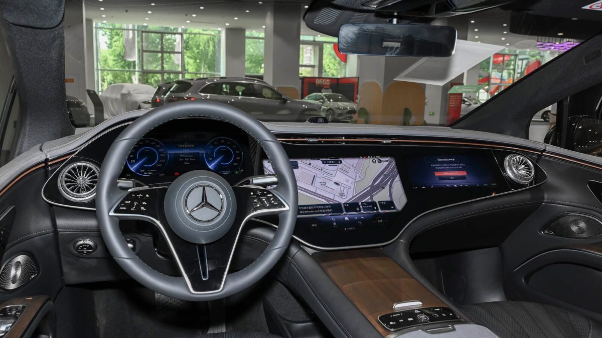 Mercedes-Benz EQS на заказ из Китая