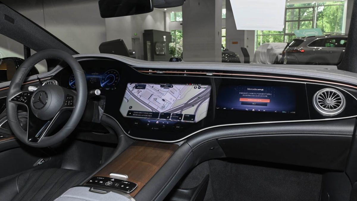 Mercedes-Benz EQS на заказ из Китая