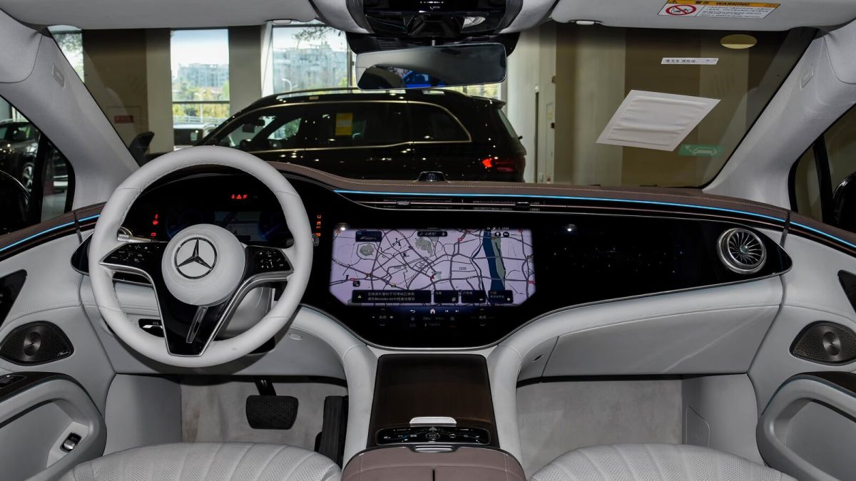 Mercedes-Benz EQS на заказ из Китая