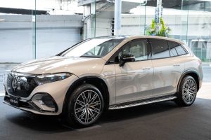 Mercedes-Benz EQS SUV на заказ из Китая