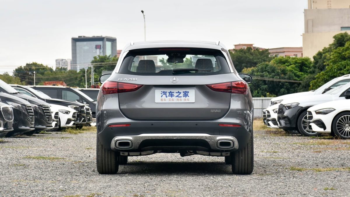 Mercedes-Benz GLA на заказ из Китая