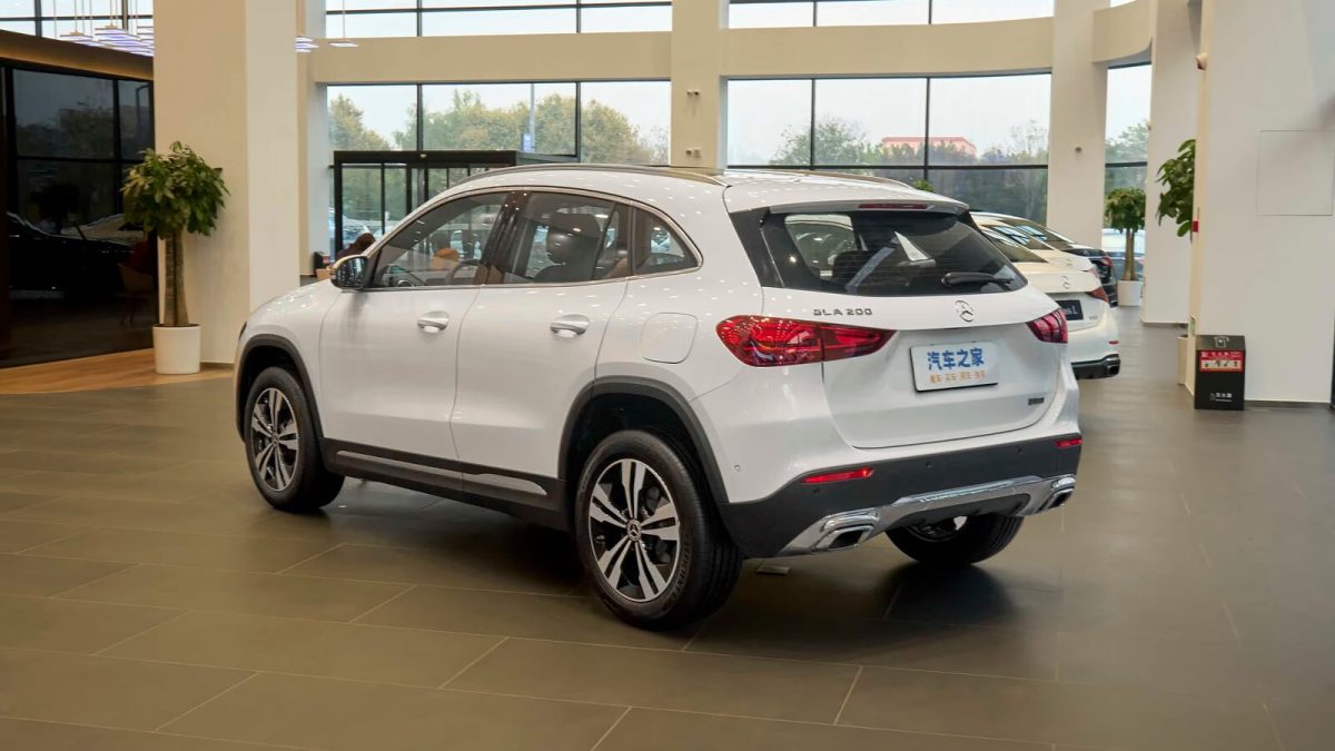 Mercedes-Benz GLA на заказ из Китая