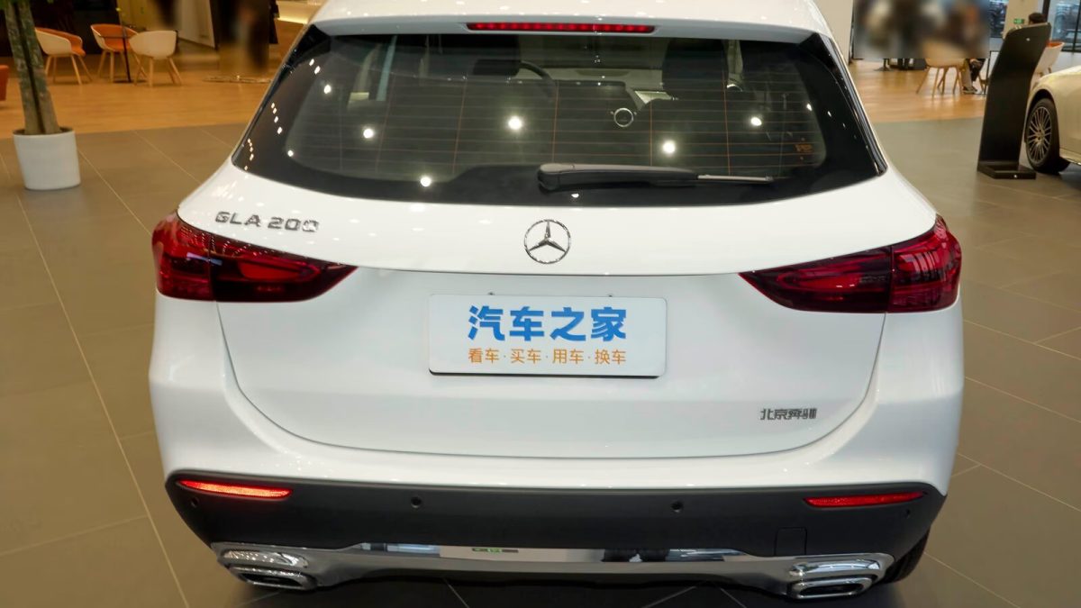 Mercedes-Benz GLA на заказ из Китая