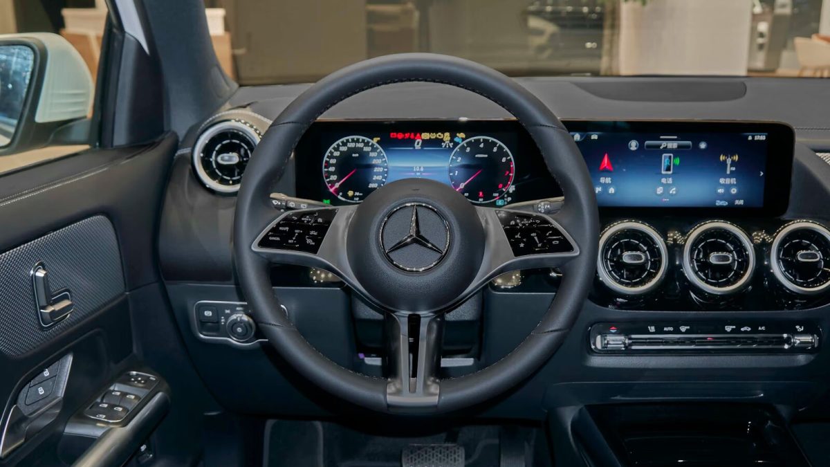 Mercedes-Benz GLA на заказ из Китая