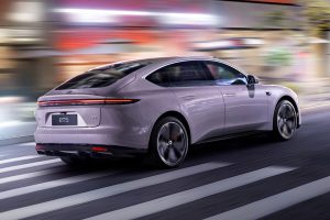 Nio ET5 на заказ из Китая