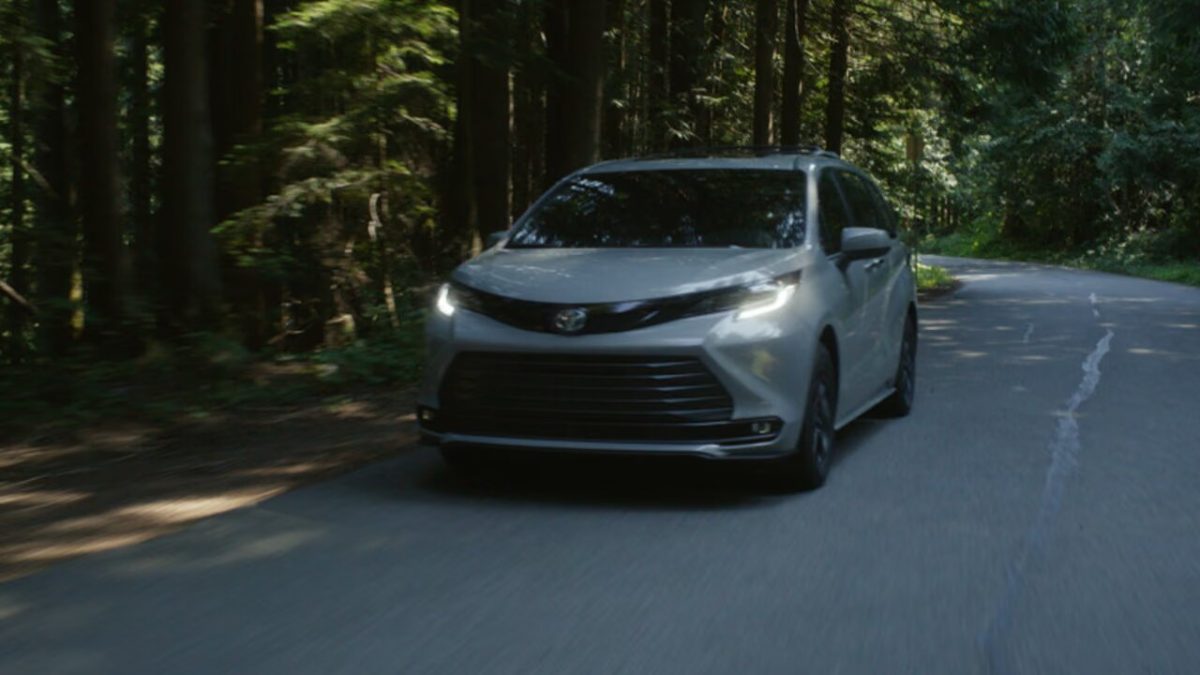 Toyota Sienna на заказ из Китая
