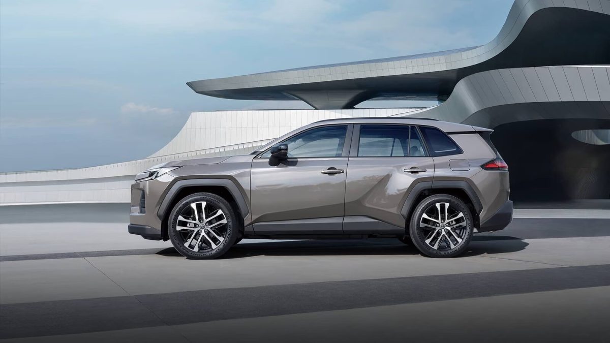 Профиль Toyota Wildlander нового поколения